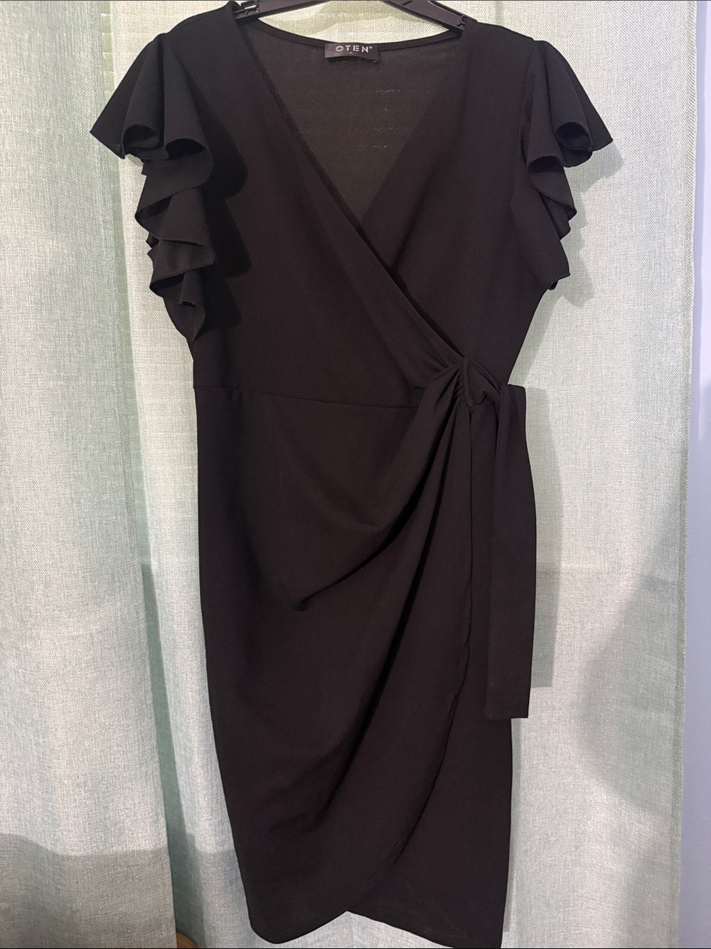 Hang Ten Black Ruffle Sleeve Wrap Midi Dress